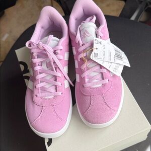 NWT Adidas Women's Light Pink Sneakers